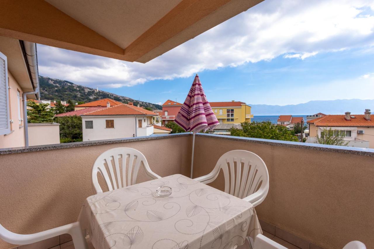 Apartments Crnekovic IV Baška Buitenkant foto